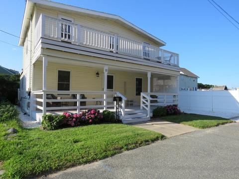 11 M St, Hull, MA 02045 photo 1