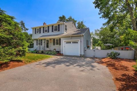 37 Dover Rd, Millis, MA 02054 photo 3