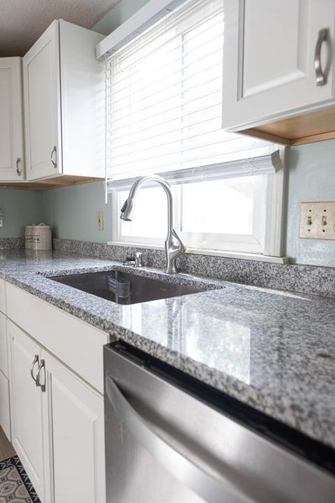 9 Lorraine Rd, Worcester, MA 01604 photo 10
