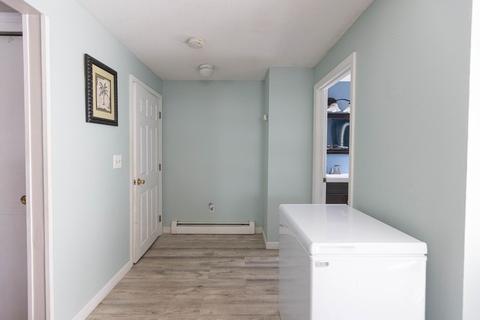 9 Lorraine Rd, Worcester, MA 01604 photo 5