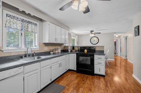 137 Nicholas Rd, Raynham, MA 02767 photo 8