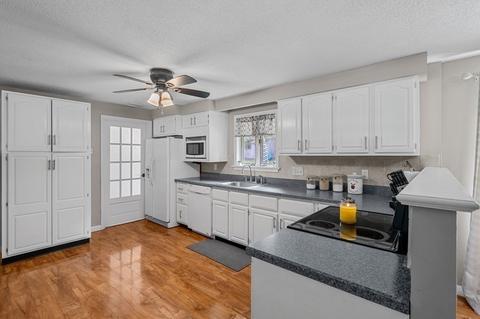 137 Nicholas Rd, Raynham, MA 02767 photo 7