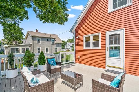 93 Vine St, Reading, MA 01867 photo 33
