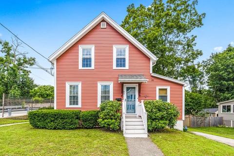 93 Vine St, Reading, MA 01867 photo 32