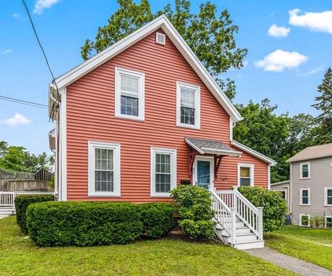 93 Vine St, Reading, MA 01867 photo 4