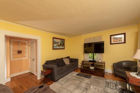 90 Anawan, Rehoboth, MA 02769 photo 5