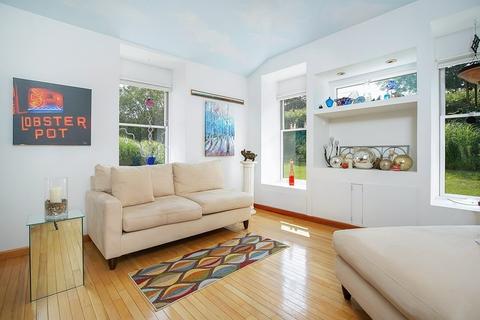 106 Christopher Ter, West Springfield, MA 01089 photo 16