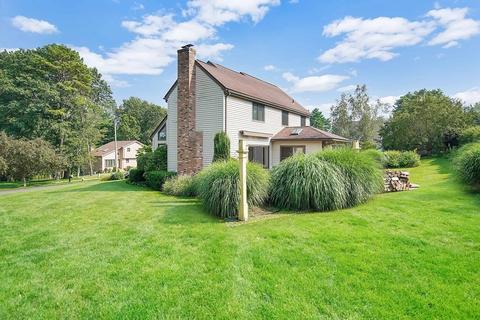 106 Christopher Ter, West Springfield, MA 01089 photo 28