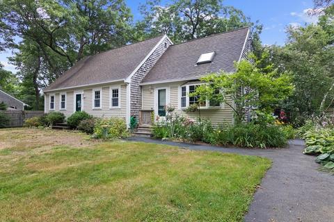 8 Raspberry Ln, Barnstable, MA 02648 photo 3