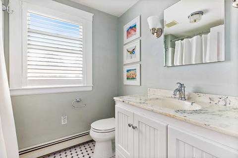 2 Standish St, Hingham, MA 02043 photo 10
