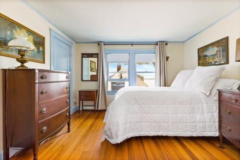 2 Standish St, Hingham, MA 02043 photo 18