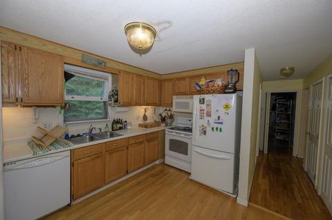38 Thom Ave, Bourne, MA 02532 photo 7