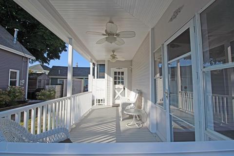 10 8th St, Wareham, MA 02571 photo 4
