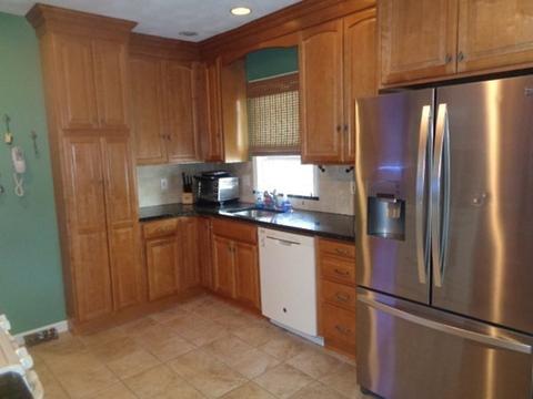 17 Freeman Ave, Everett, MA 02149 photo 3