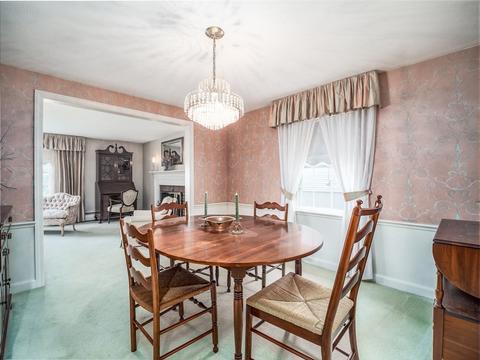 4 Goodwin St, Wakefield, MA 01880 photo 9