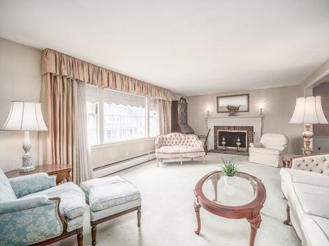 4 Goodwin St, Wakefield, MA 01880 photo 6