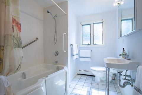 5 Philip Rd, Framingham, MA 01701 photo 19