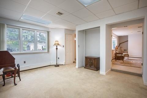 5 Philip Rd, Framingham, MA 01701 photo 8