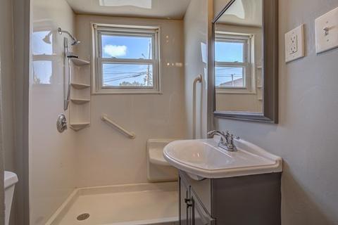603 County St, Fall River, MA 02723 photo 7