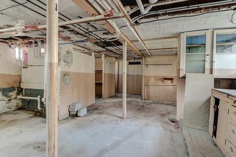 603 County St, Fall River, MA 02723 photo 41
