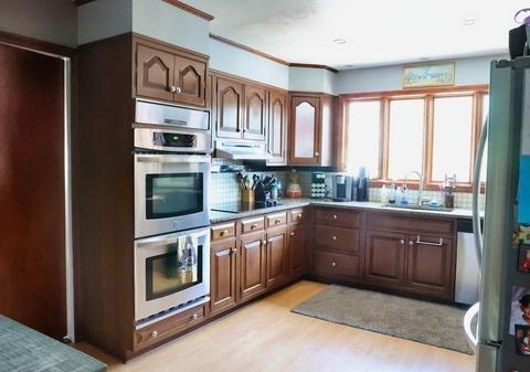 25 Fairview Ave, Chicopee, MA 01013 photo 8