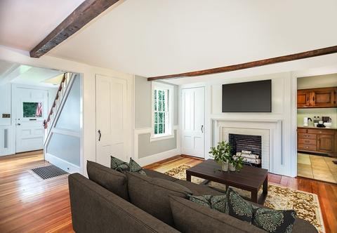 10 Maple Ave, Sharon, MA 02067 photo 7