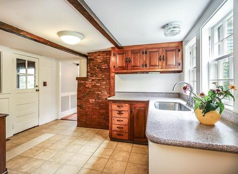 10 Maple Ave, Sharon, MA 02067 photo 12