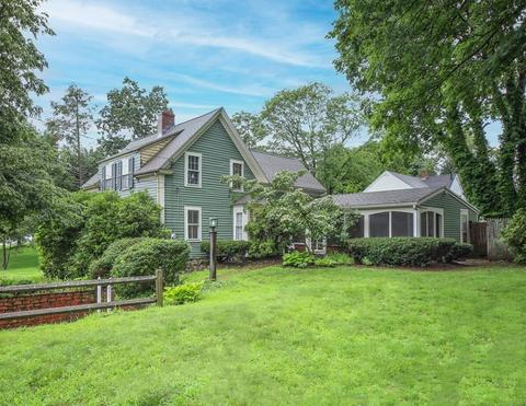 10 Maple Ave, Sharon, MA 02067 photo 1