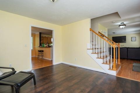6 Howe Ave, Worcester, MA 01602 photo 10