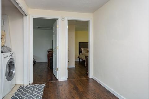 6 Howe Ave, Worcester, MA 01602 photo 28