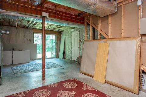 6 Howe Ave, Worcester, MA 01602 photo 30