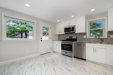 16 Nectar Rd, Walpole, MA 02081 photo 2