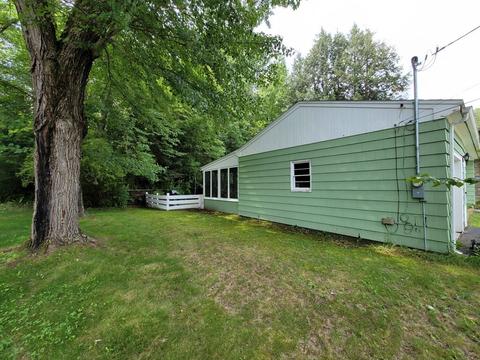 192 Riverview Ave, Athol, MA 01331 photo 2