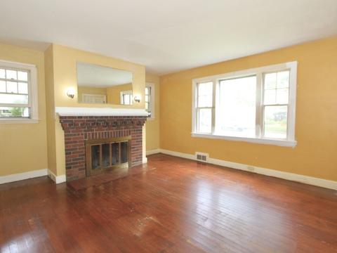 470 Massasoit Rd, Worcester, MA 01604 photo 3
