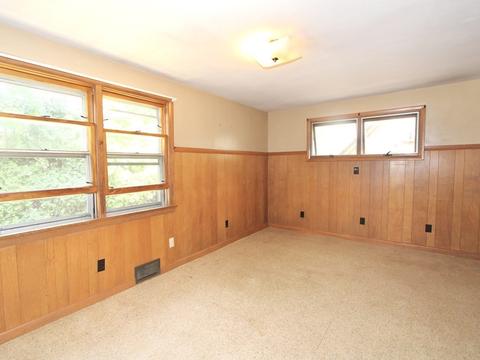 470 Massasoit Rd, Worcester, MA 01604 photo 4