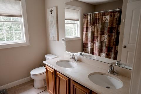 4 Thomas St, Dracut, MA 01826 photo 19