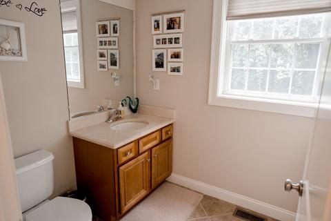 4 Thomas St, Dracut, MA 01826 photo 15