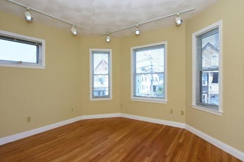 49 Highland Ave, Everett, MA 02149 photo 20