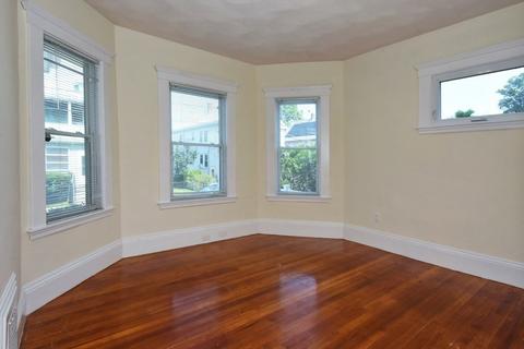 49 Highland Ave, Everett, MA 02149 photo 5