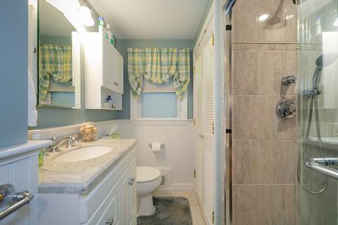 357 Webster St, Needham, MA 02494 photo 12