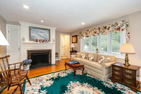 357 Webster St, Needham, MA 02494 photo 17