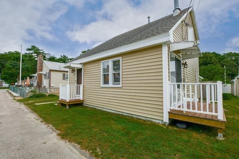 15 Grant St, Wareham, MA 02571 photo 4