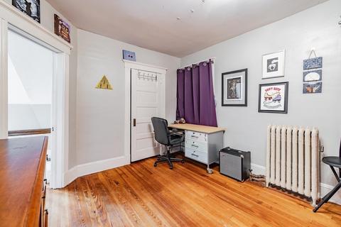 4 Johnson St, West Springfield, MA 01089 photo 27