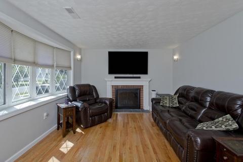 3 Beech Rd, Enfield, CT 06082 photo 10