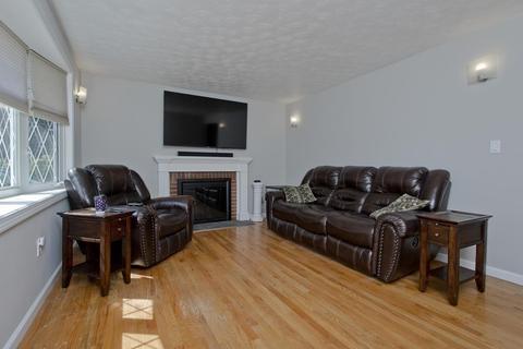 3 Beech Rd, Enfield, CT 06082 photo 11