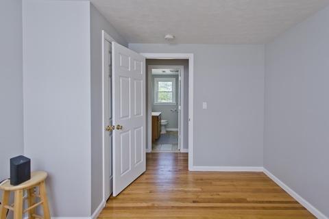 3 Beech Rd, Enfield, CT 06082 photo 16