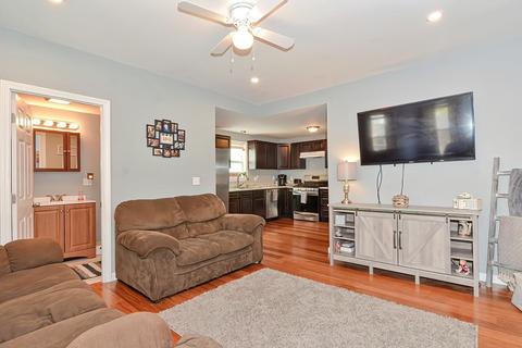 349 Warren St, Fall River, MA 02721 photo 10