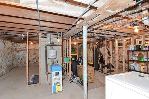 349 Warren St, Fall River, MA 02721 photo 36
