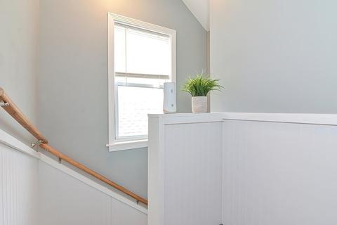 349 Warren St, Fall River, MA 02721 photo 26