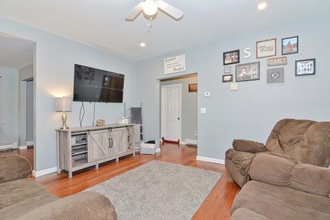 349 Warren St, Fall River, MA 02721 photo 12